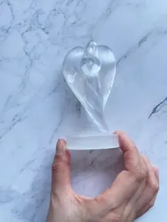 クリスタルガラス 鷲の彫刻 約20cm - メルカリ