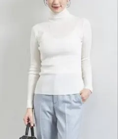 ユナイテッドアローズ　シルクリブ　タートルネック　ニット