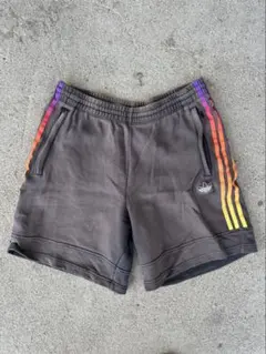 21SS adidas グレーショートパンツ ストライプ ウォッシュ加工