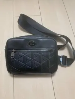 LACOSTEショルダーバッグ レザー