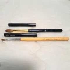 ネイルスカルプチュアブラシ2本セット(キャップ付き)