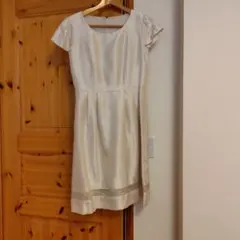 レディースワンピースM ベージュ系
