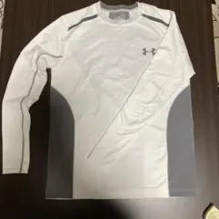 アンダーアーマー 長袖　シャツ　MD ゴールドギア