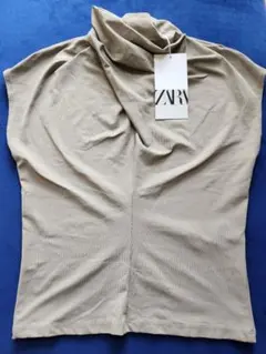 ZARA ノースリーブトップス S/M ベージュ