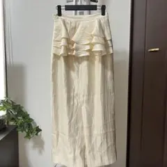 me＆me coutureフリル付きクリーム色タイトスカートのサムネイル