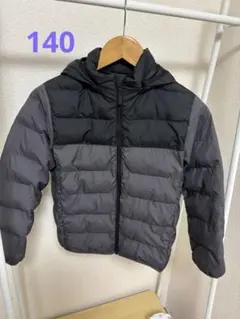 ユニクロ　ダウンジャケット