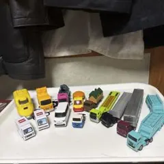 トミカ トレーラー ミニカー 7台セット - メルカリ