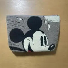 ミッキーポーチ　アコモデ