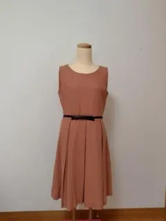 Aラインパーティードレス ベルト付き オレンジ