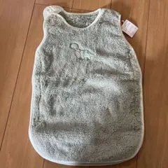 恐竜刺繍入りフリーススリーパー