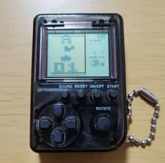 携帯型 ミニゲーム機 キーホルダー