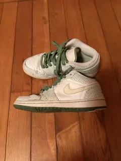 Item thumbnail for item 56ad1e20-8f94-4e73-9497-aec6c6d0d917