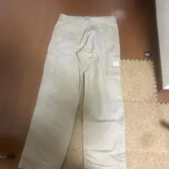 Levi's ベージュ カーゴパンツ ダメージ加工
