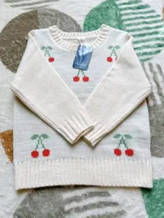 【新品タグ付き】長袖ニット　セーター　さくらんぼ柄　サイズ95