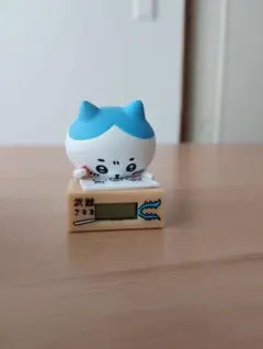 ちいかわ いっしょにがんばろ！ダンボールウォッチ（ハチワレお絵描き）
