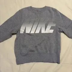 NIKE グレー ロゴ トレーナー XS 130