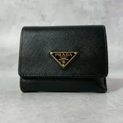 PRADA プラダ サフィアーノ トライアングル 三つ折り 財布のサムネイル