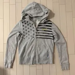 ユニクロxKITSON コラボパーカーのサムネイル