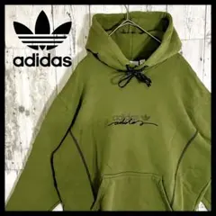 【人気色】アディダス　パーカー　オリーブ　 入手困難　刺繍ロゴ　即完売モデル