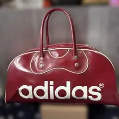 超希少 90s【old adidas】エナメル ボストンバッグ トレフォイル old Adidas エナメルボストンバッグ - メルカリ