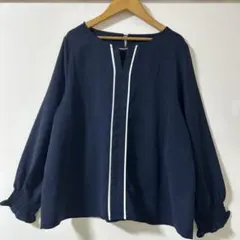 【SALE】alotta ⭐️ 長袖　ブラウス　プルオーバー LLサイズのサムネイル