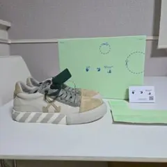 Off- White Vulcanized Canvasのサムネイル
