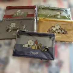 スヌーピー ファミマ フラットポーチ&皿 コンプリート