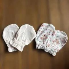 【新品未使用】ベビーミトン 2組セット 花柄＆ピンク 新生児〜春夏向け
