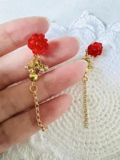 ※とても綺麗な赤薔薇 チェーンピアス※