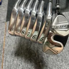 Item thumbnail for item 1b076e79-d375-4754-b040-e58714202ff2