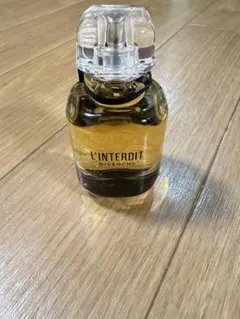 【残量ほぼ100%】Givenchy L'Interdit 35ml 残量ほぼ100%】Givenchy L'Interdit 35ml - メルカリ
