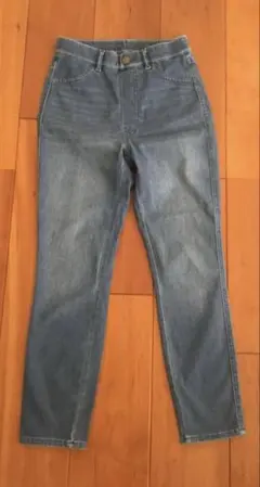 ユニクロUNIQLOウルトラストレッチハイライズデニムクロップドレギンスパンツS