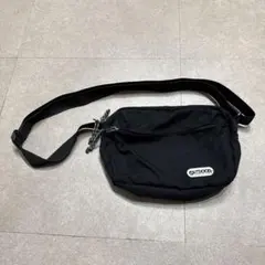 Outdoor アウトドア　ミニショルダーバッグ　黒　ブラックのサムネイル