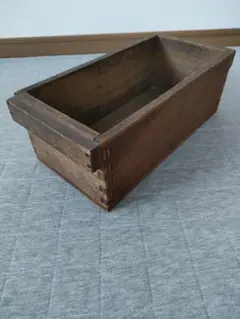 古い木箱　古道具　アンティーク