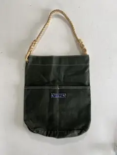 The Canvas Factory ショルダーバッグ ダークグリーン オリーブ