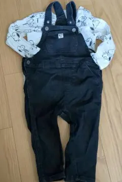 サロペットとロンＴの２点セット　86cm