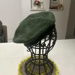ダークグリーン ニットベレー帽