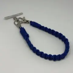 マクラメ 携帯ストラップ ブルー（濃）