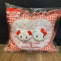 リルアラモード　サンリオ 当たりくじ　ラストスペシャル賞 レリーフクッション