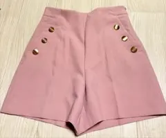 ピンク ショートパンツ ゴールドボタン　ZARA