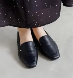 ほぼ新品♡卑弥呼 メタルアクセントローファー【WEB限定デザイン】22.5cmのサムネイル
