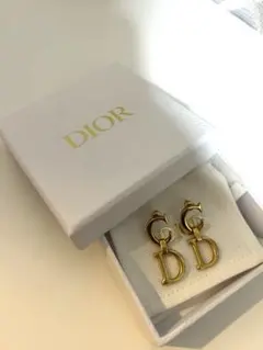クリスチャンディオール　ピアス