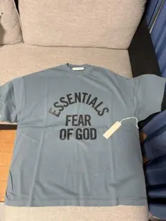 essentials Tシャツ　Mサイズのサムネイル