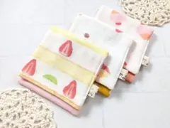 【ハーフハンカチ】ストロベリーケーキ３枚セット(アソート)②のサムネイル