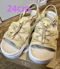 Nikeナイキスポーツサンダル ベージュエアマックスココ24cm