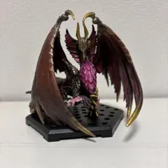 モンスターハンター メル・ゼナ(血氣活性状態) フィギュア