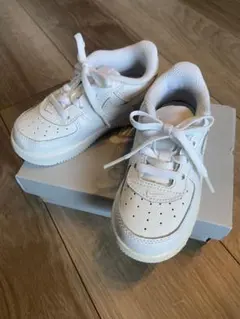 Nike Air Force 1 キッズシューズ ホワイト