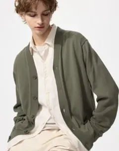 ユニクロ　ニットVネックカーディガン　L オリーブ