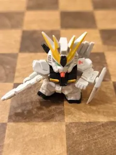 複数購入で550円 SDガンダムフルカラー νガンダム