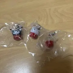 サンリオ　いちごめじるしアクセサリー　ガチャ　キティ　ポムポムプリン　クロミ